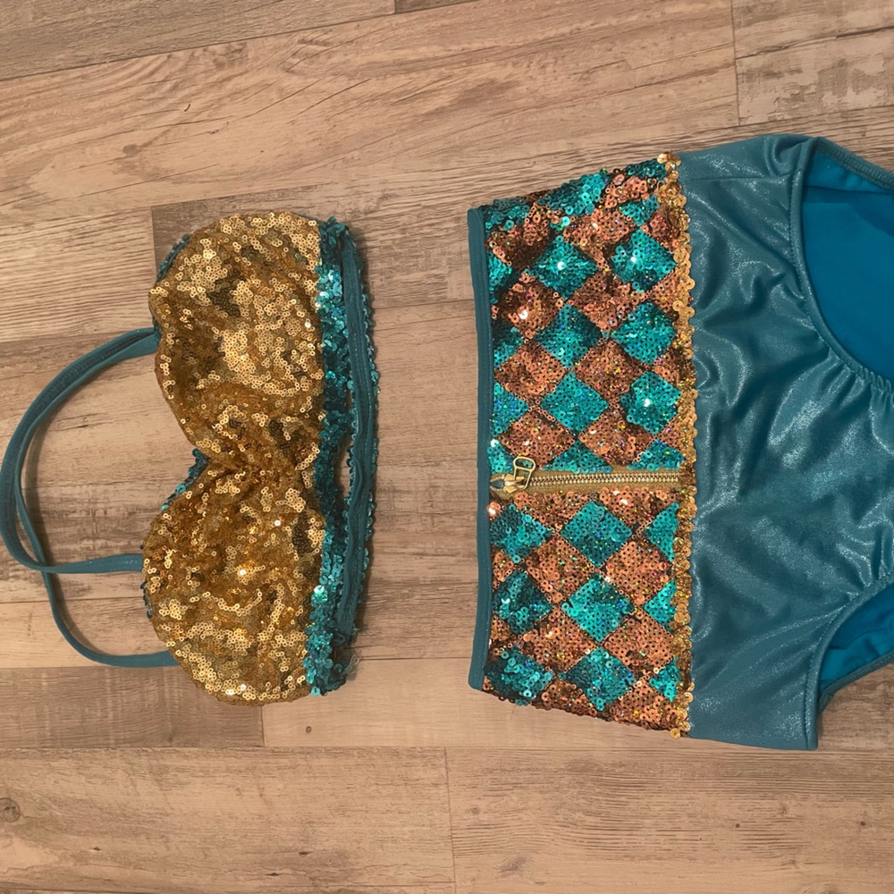 Glamour costume